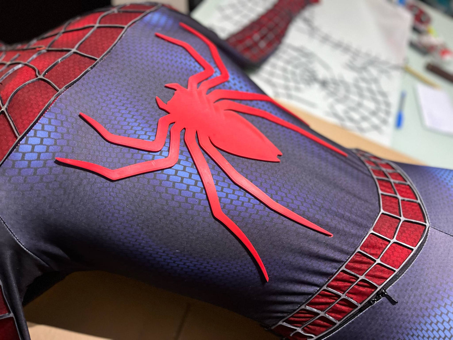 Rubber Raimi Spiderman 2 Red Back Spider Symbol